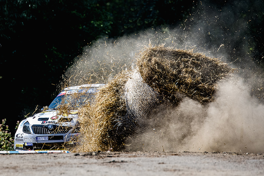 10 let fotografem české rally